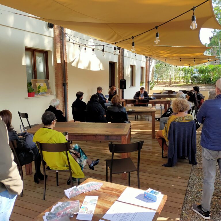 Dialogo sull'importanza dell'agrobiodiversità e importanza comunità del cibo